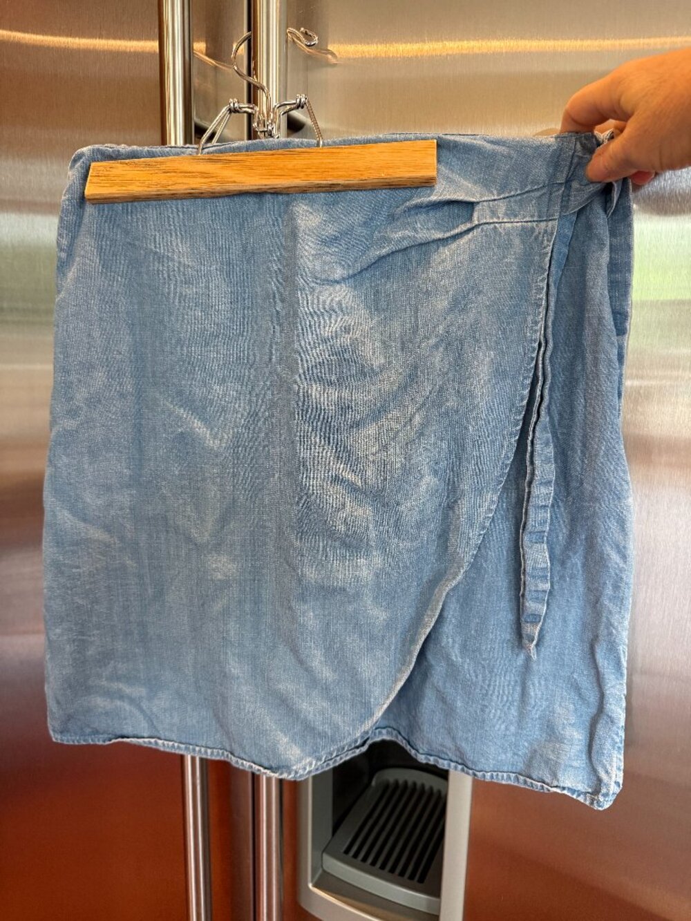 LOFT SOFT DENIM WRAP SKIRT, SIZE 4P